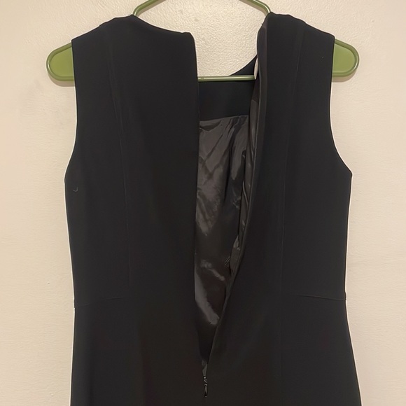 Calvin Klein Size 4 Classic Black Dress - Picture 6 of 6